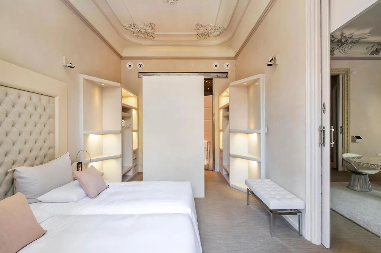 El Palauet Royal Suites Barcelona Hotel