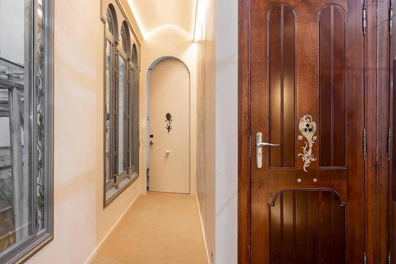 El Palauet Royal Suites Barcelona Hotel
